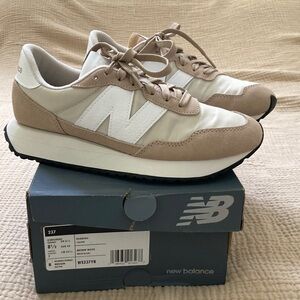 New Balance 237 Running shoe; US Womens 8.5 (EUR 40) light brown (tan) / white